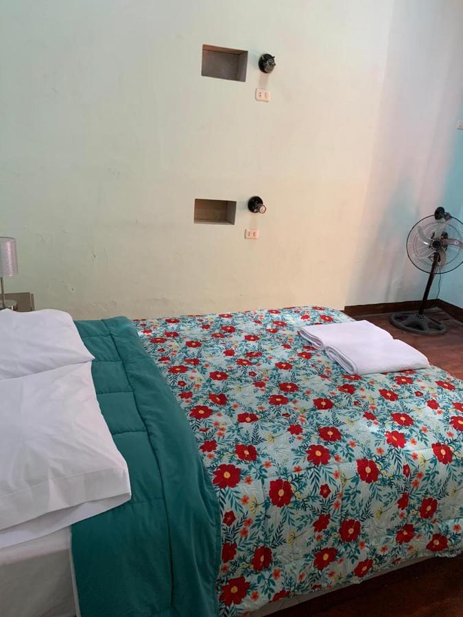 Wild Olive Guest House Ика Экстерьер фото