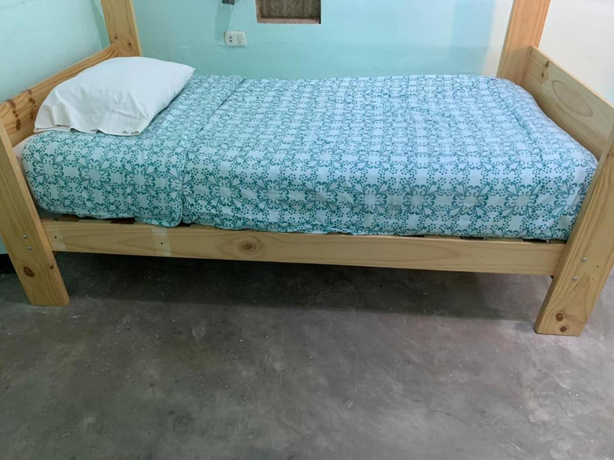 Wild Olive Guest House Ика Экстерьер фото